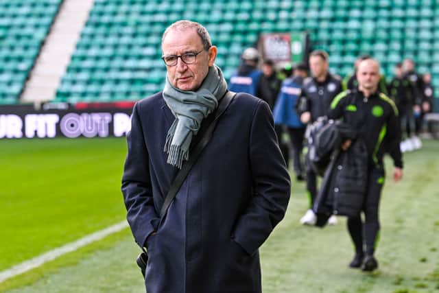 Celtic interim manager Martin O'Neill arrives for the match against Hibs at Easter Road. (Photo by Paul Devlin / SNS Group)