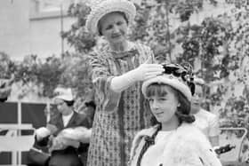 Queensferry Fair Queen Beryl Thomas is crowned by Miss Anne Scott in August 1965.