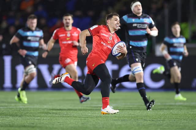 Antoine Dupont of Toulouse scores his team's opening try against Glasgow Warriors at Scotstoun.