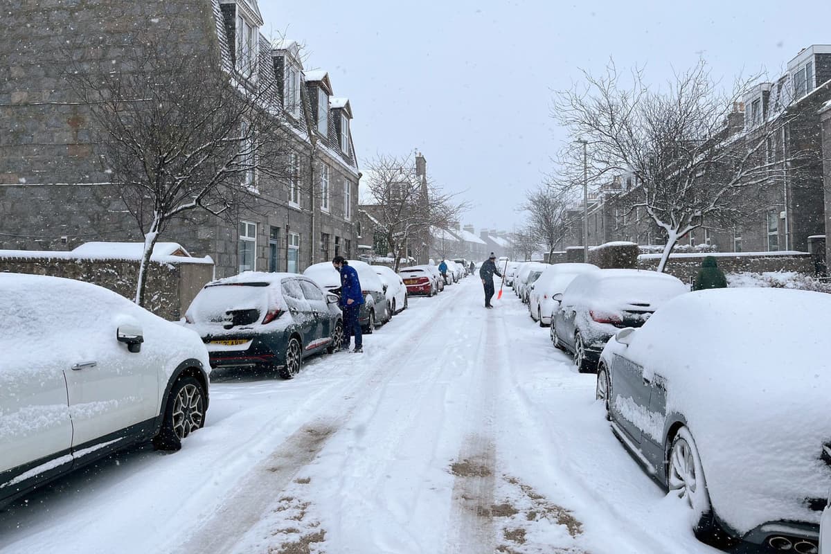 Schneefall führt zu Schul- und Reisebehinderungen, neue Unwetterwarnung ...