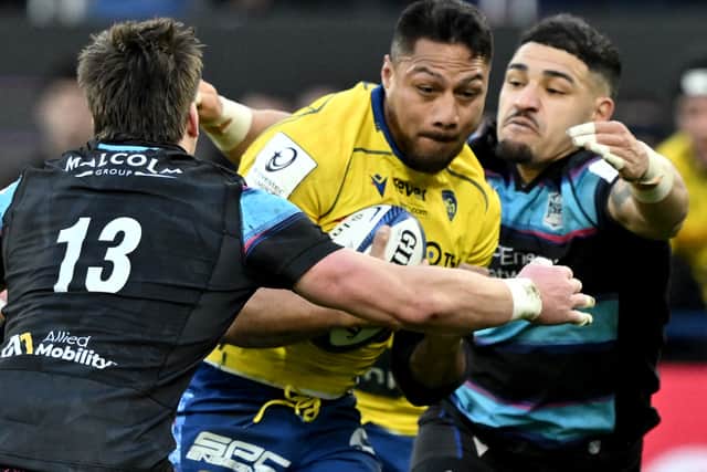 Huw Jones and Sione Tuipulotu pair up in the centres for Glasgow Warriors.