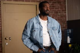 Simon Williams/Wonder Man (Yahya Adbul-Mateen II) in Wonder Man