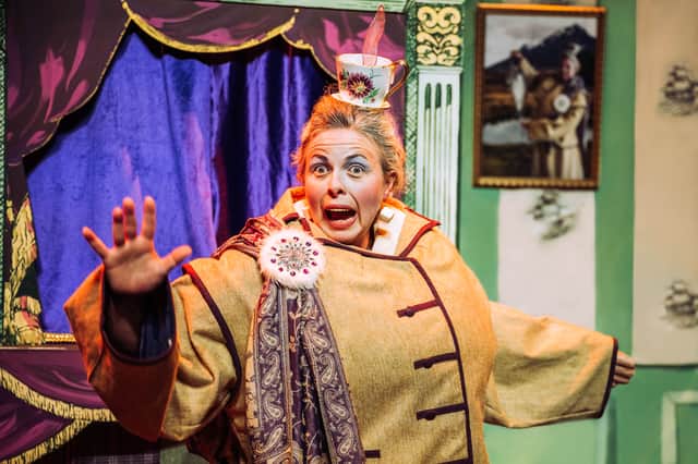 Julia Taudevin in Auntie Empire