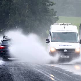 Traffic goes through flooding 