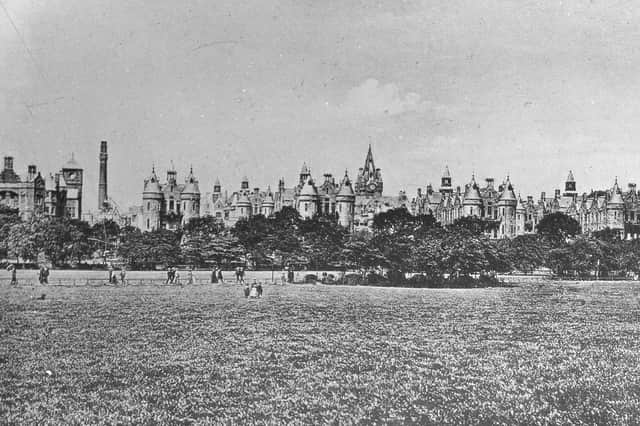 The old Edinburgh Royal Infirmary pictured in the late 19th or early 20th century (Picture: The Print Collector)