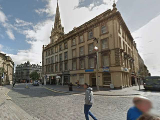 Dundee takes the crown as the UK's most peaceful city with a score of 70.08. It benefits from a relatively small population of over 147,710, excellent air quality with an AQI of just 6, and limited airport activity with only two airports nearby.