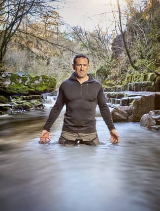 Jason Fox brings his Embrace the Chaos tour to Scotland.