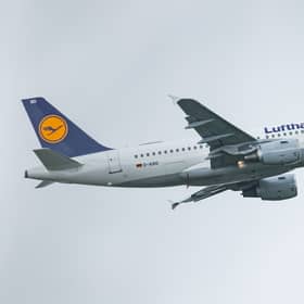 A Lufthansa A319 passenger plane. (Photo by Leonhard Simon/Getty Images)