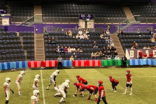 The Glasgow Tartans vs the England Eruptors