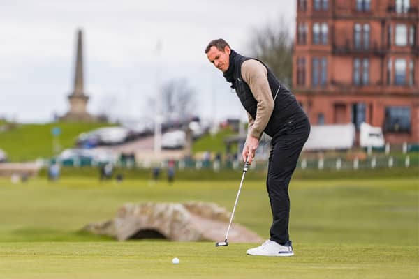 Callaway Golf ambassador Andy Murray plays at The Old Course Reversed