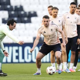 Aston Villa manager Unai Emery (left) in discussion with John McGinn during a training session at Besiktas Park, Istanbul ahead of the Europa League final.
