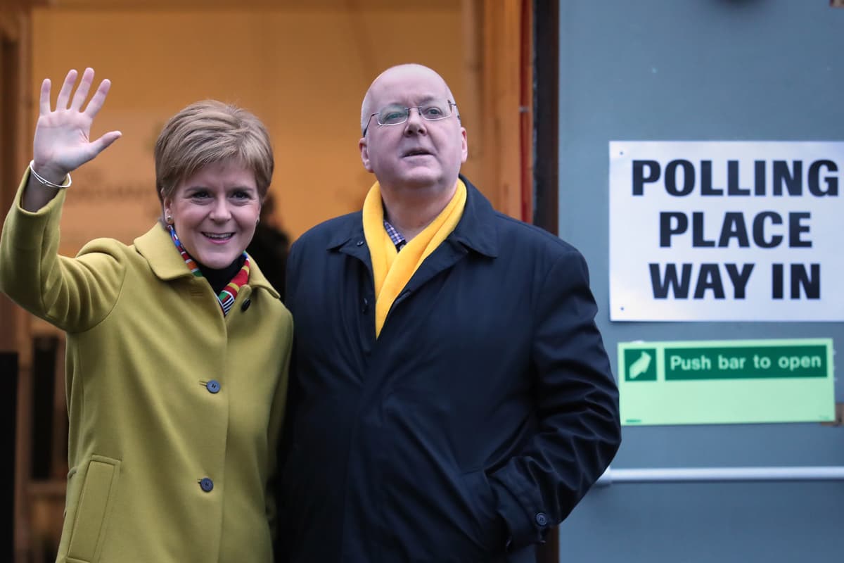 Former first minister calls for joint Westminster-Holyrood Peter Murrell ...