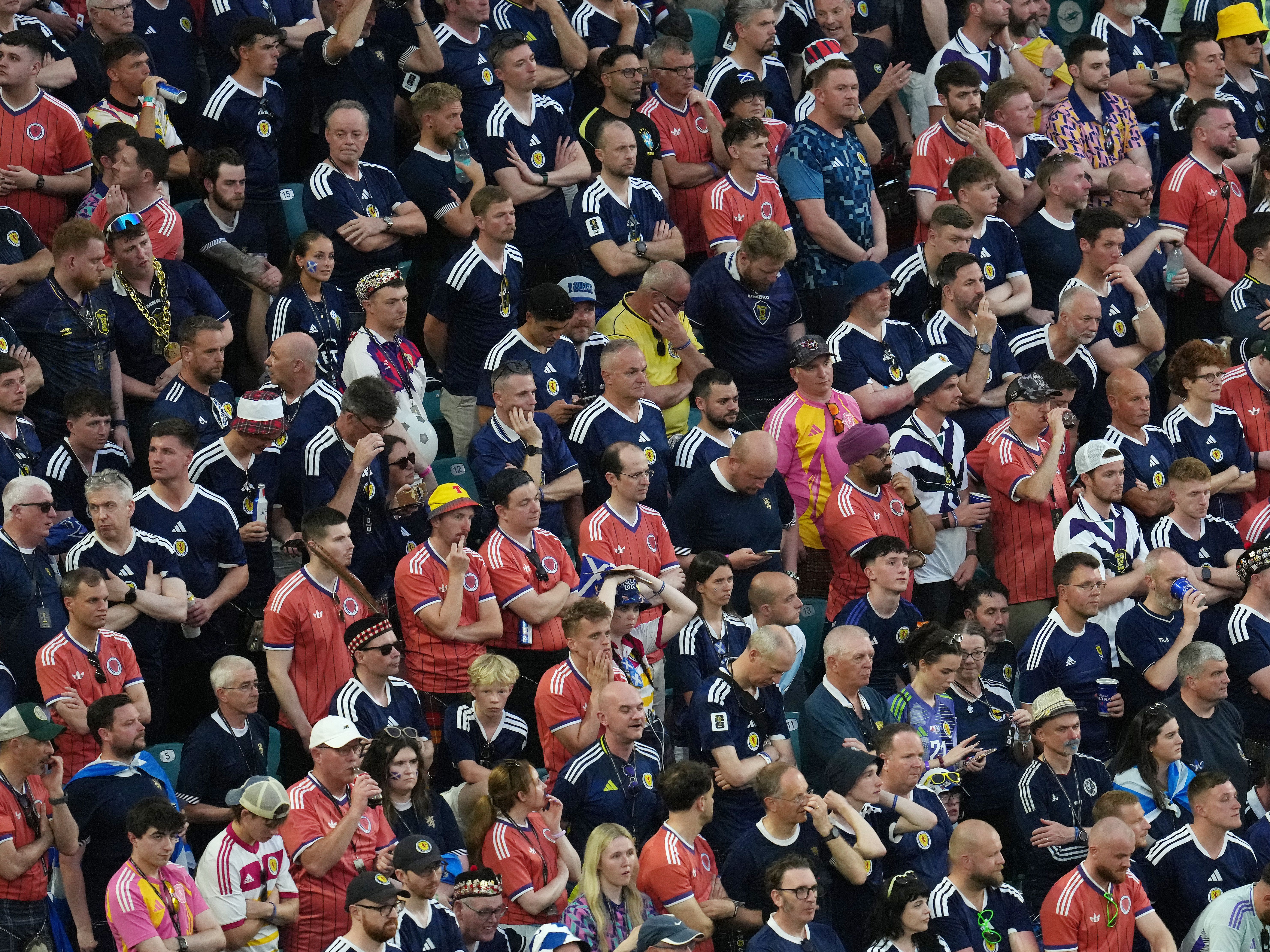 Tartan Army begins mass Miami exodus as Scotland’s chances of qualifying ...