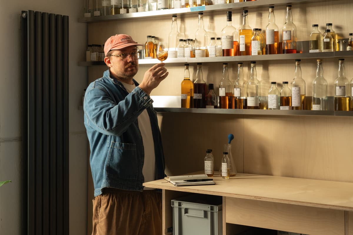 I tried a fun and relaxed new whisky experience in Edinburgh's coolest ...