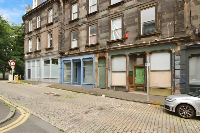 This traditional Edinburgh building places residents within easy reach of the Shore while offering elevated city views.