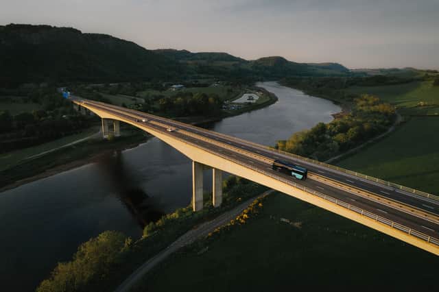 An Ember coach crossing the Friarton Bridge over the Tay in Perth