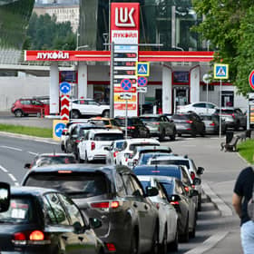 People queue to refuel their cars at a Lukoil petrol station in Moscow after Ukrainian drone strikes on Russian refineries and other infrastructure (Picture: Igor Ivanko)