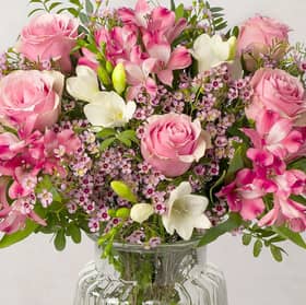 These are the flower bouquets I'd order from Bunches to brighten my home all summer long