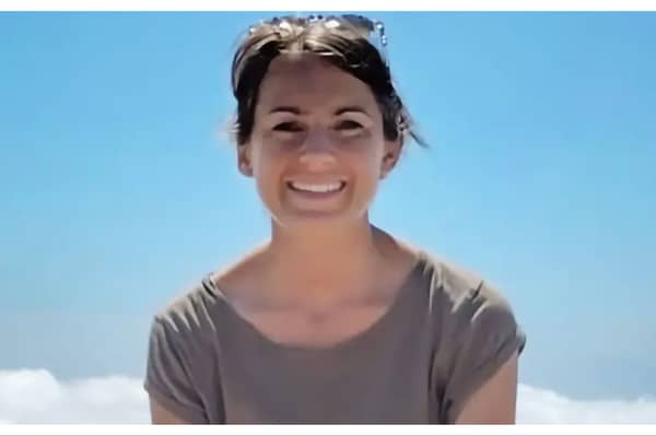 The family of Elisabeth Jane Ross released a new photo of her as they paid tribute.