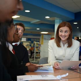 Cabinet secretary for Education, culture and Gaelic Mairi McAllan visits Broughton High School