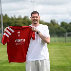 Former Rangers and Northern Ireland striker Kyle Lafferty signs for Forth Wanderers.