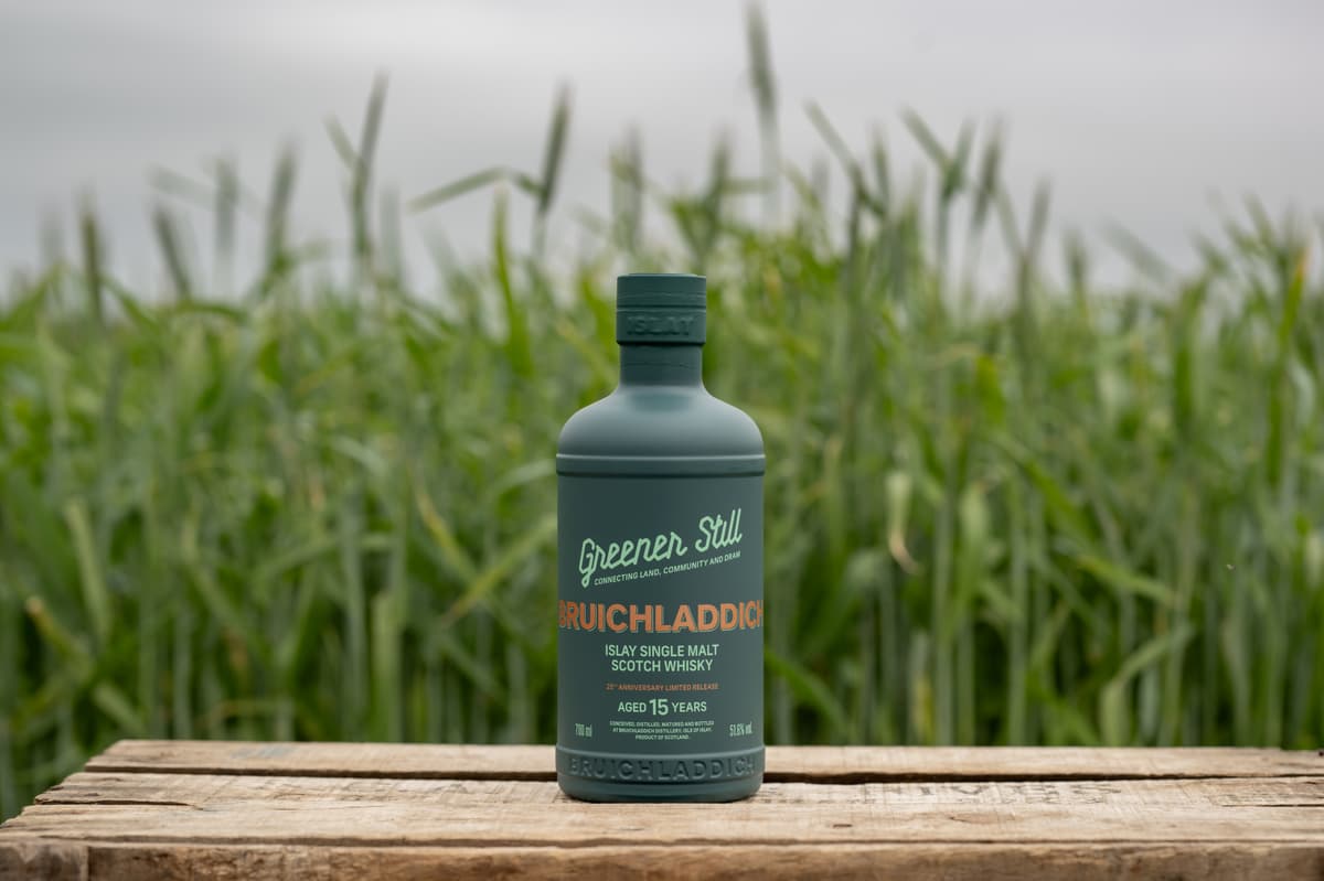 Bruichladdich bringt Greener Still Whisky auf den Markt – der letzte ...