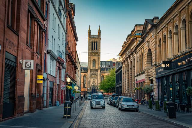 The Glasgow market is six times faster than that of Wakefield