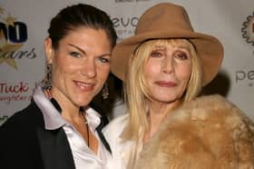 Sally Kellerman (R) with her daughter Claire