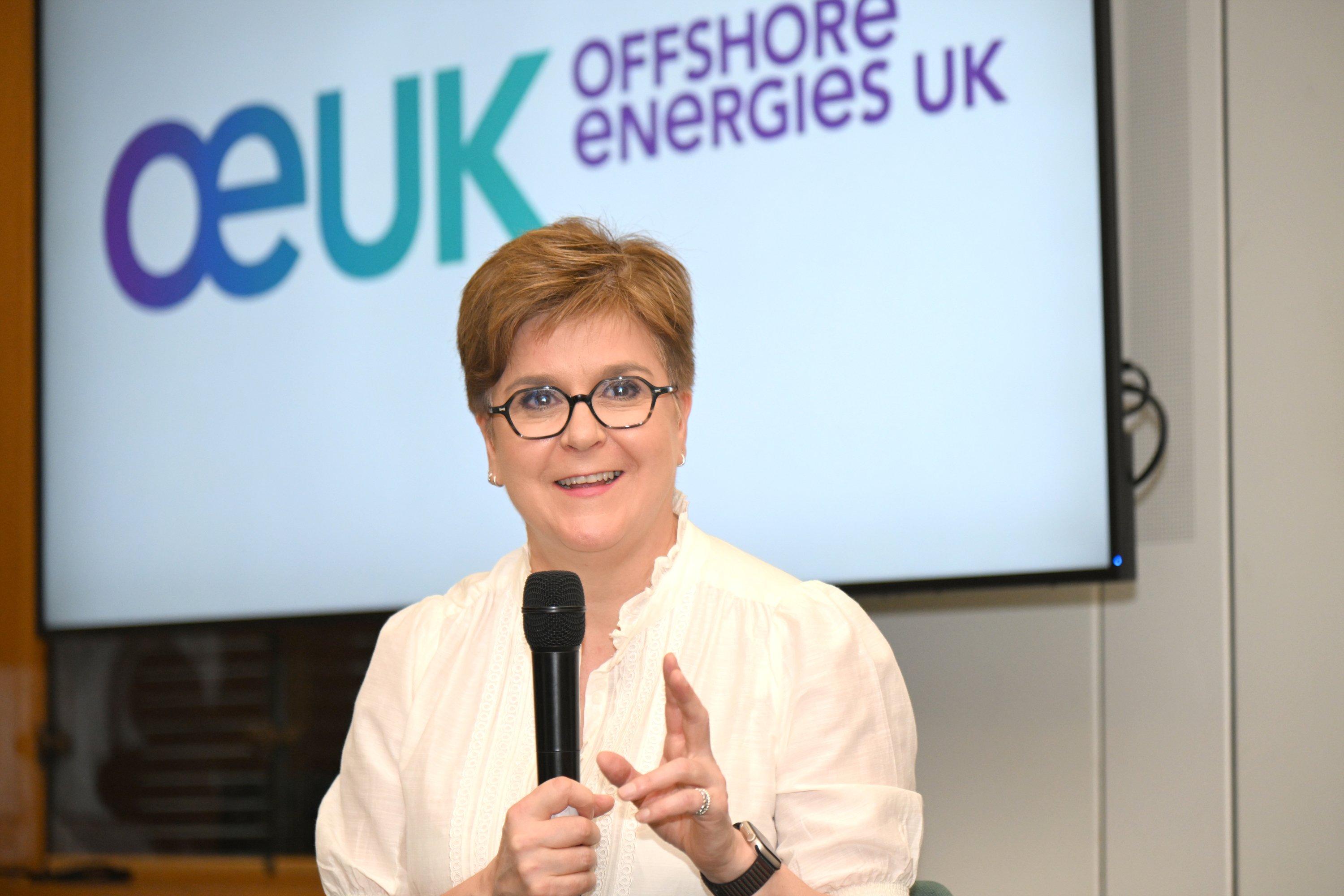 Nicola Sturgeon has 'brass neck' to claim North Sea workers are being ...