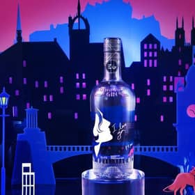 edinburgh gin phoebe waller bridge