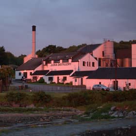 Jura Feis ile