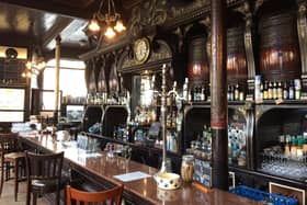 Glasgow bars