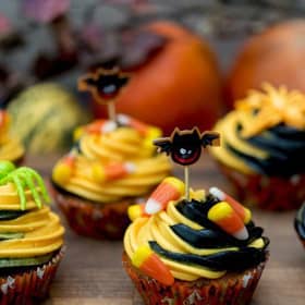 Tom Kitchin recipes for Spectrum 28-10-12
Spooky cupcakes and mini jam donuts