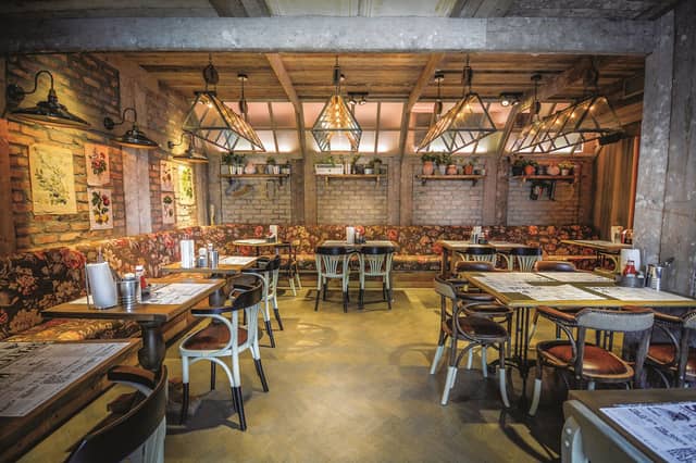 Restaurant for 5th Aug
Scotsman mag
Spatch
3 Hunter Square
Edinburgh
(0131 285 5240, www.spatchchicken.co.uk)