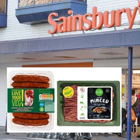 File photo dated 12/01/16 of  a Sainsbury's supermarket in Barkinside Essex, as the supermarket giant  is mulling a takeover approach for wholesaler Palmer and Harvey (P&H), according to reports. PRESS ASSOCIATION Photo. Issue date: Friday May 26, 2017. Britain's second biggest supermarket is said to be considering a swoop for P&H after the 90-year-old firm was put up for sale. See PA story CITY Sainsbury. Photo credit should read: John Stillwell/PA Wire