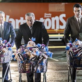 Robert De Niro Warburtons