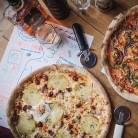 civerinos free pizzas