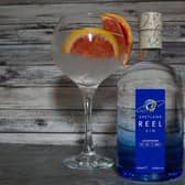 Shetland Reel Countdown Gin [serve]