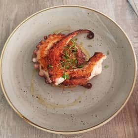 octopus dish sister bao