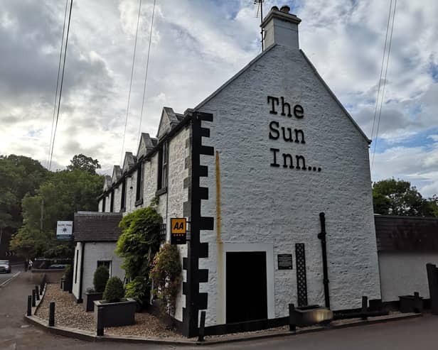 Sun-Inn-2-scaled