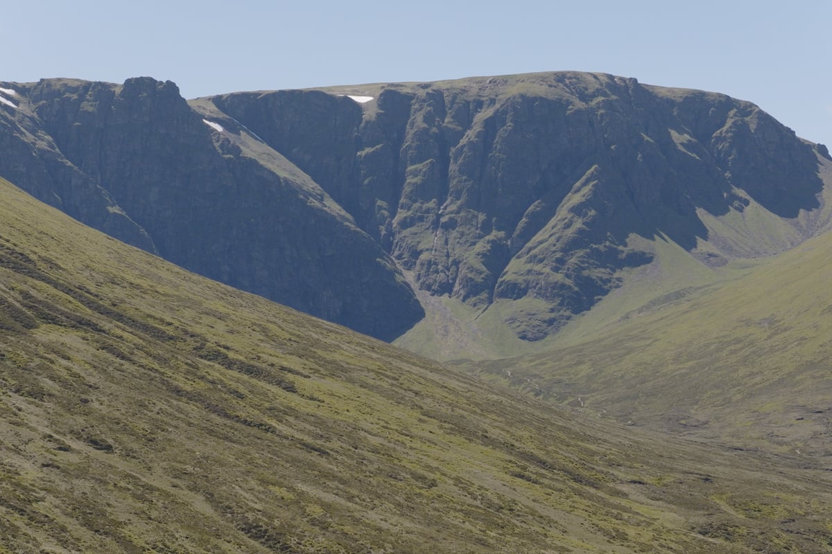 Mountain peatland restored by hand to help highland ecosystem