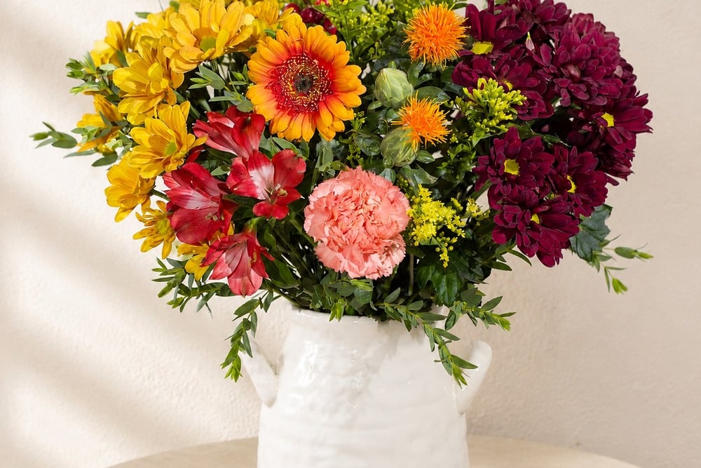 The easiest way to bring autumn into your home – and it starts with flowers