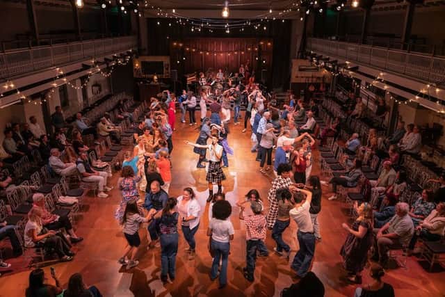 Company of the North American premiere of Ceilidh. Pic: Matthew Murphy.