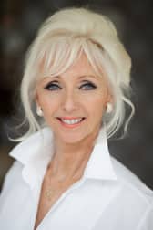 Debbie McGee is to perform in Grease.