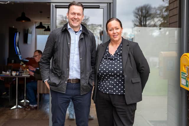 Scottish Conservative leader Russell Findlay and Brown and Blacks publican Katie Long.