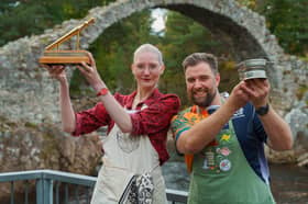 Winners Gina Saarberg and Rob Reid