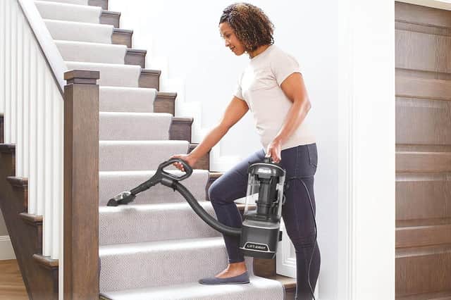 Lift-Away lets you detach the main pod for stairs and upholstery, with five attachments included