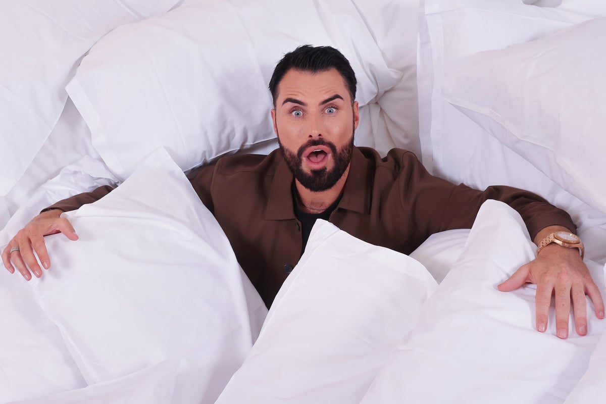 The hard versus soft pillow debate has been solved by Rylan