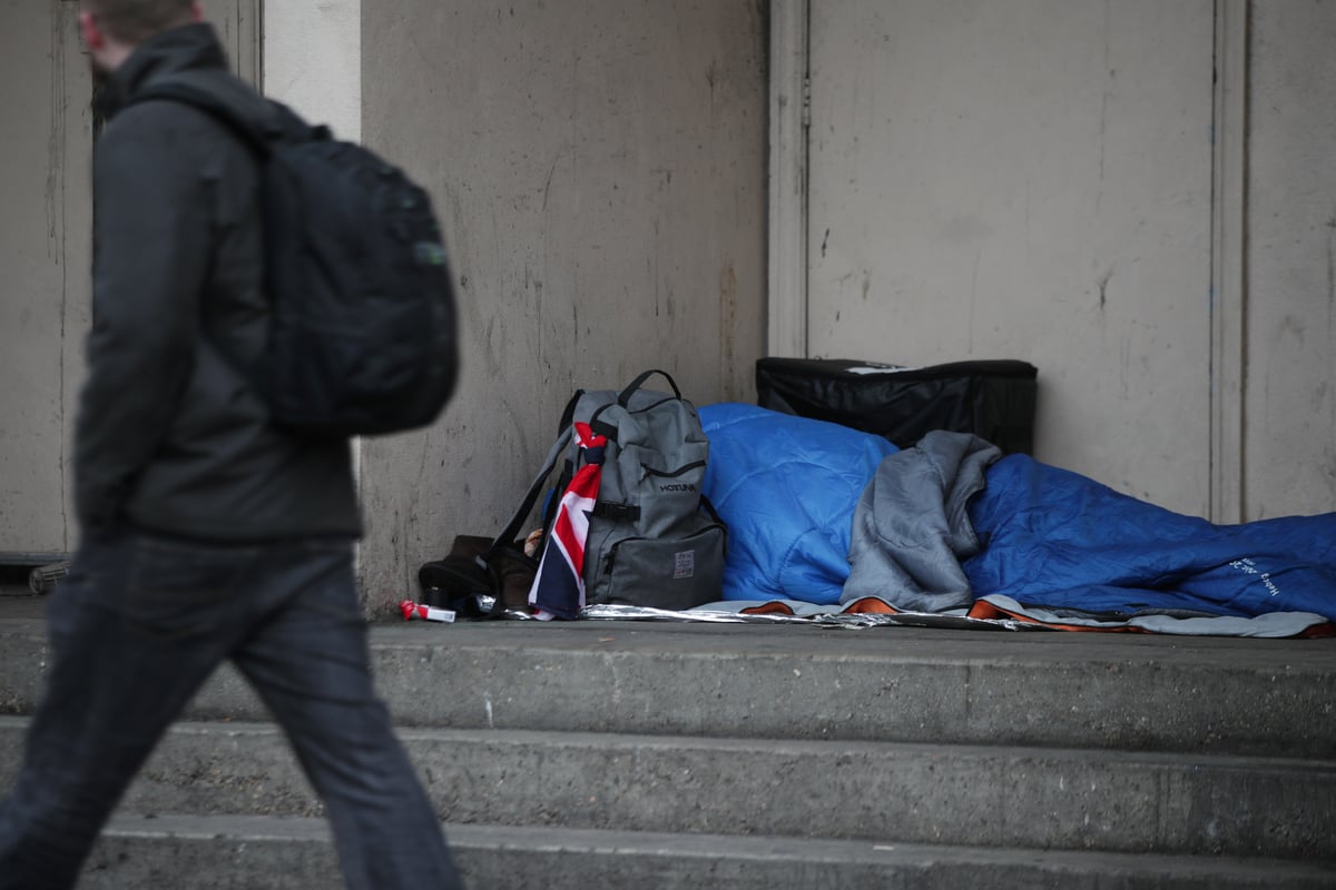 How I finally found hope after 30 years of rough sleeping – Deryck McEwing