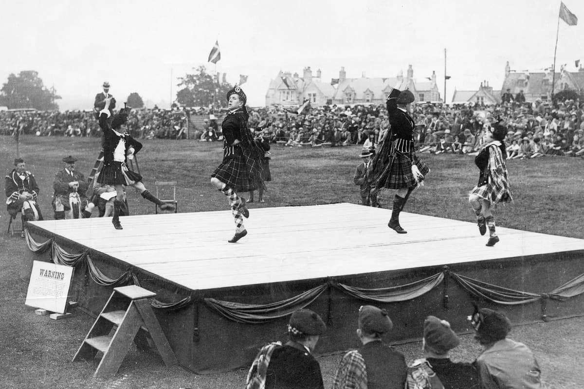 In pictures: Unearthed images of 1930s show how much Scottish life has ...